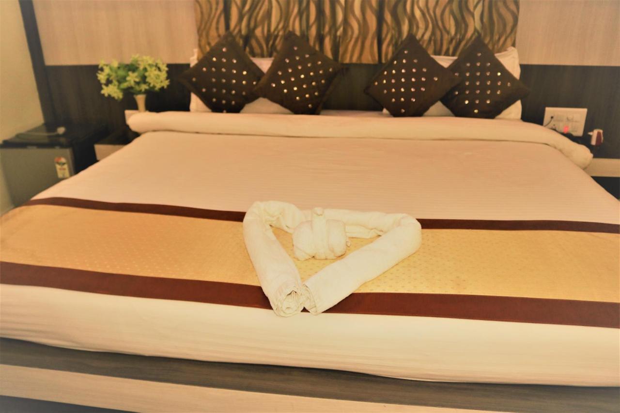 Hotel Vaishnavi Heights Aurangabad  Экстерьер фото